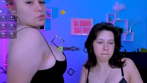 Snapshot of aria_wild_ chatting on June 27, 6:46 pm aria_wild_ online show from June 27, 6:46 pm
