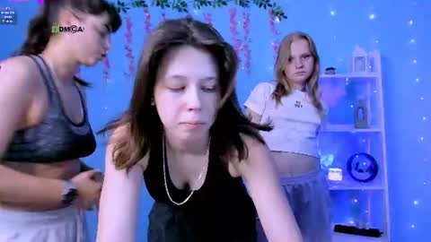 Snapshot of aria_wild_ chatting on July 22, 6:54 pm aria_wild_ online show from July 22, 6:54 pm