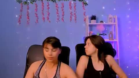 Snapshot of aria_wild_ chatting on July 23, 1:58 am aria_wild_ online show from July 23, 1:58 am