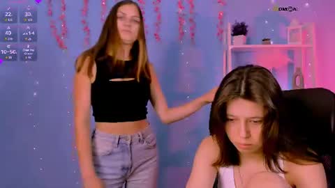Snapshot of aria_wild_ chatting on July 28, 7:39 pm aria_wild_ online show from July 28, 7:39 pm