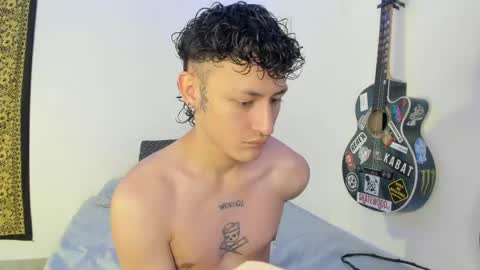 Aria and Orien online show from April 22, 5:36 pm