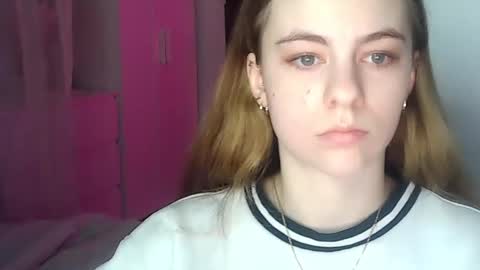 AriaCreazy online show from December 3, 9:56 pm