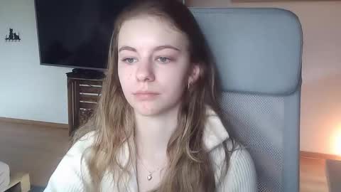 AriaCreazy online show from October 27, 9:24 am