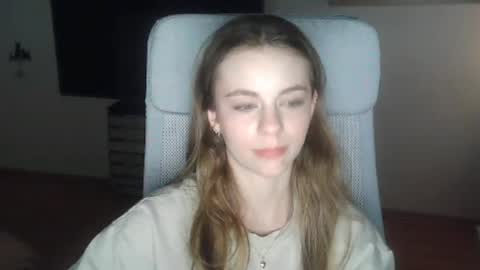 Snapshot of ariacreazy chatting on March 25, 9:32 pm AriaCreazy online show from March 25, 9:32 pm