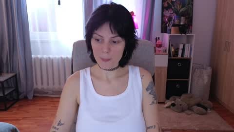 Snapshot of ariadna89 chatting on February 5, 12:27 pm Adriana online show from February 5, 12:27 pm