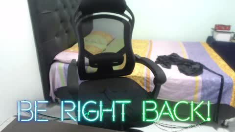 ...Ariana... online show from April 21, 6:01 pm