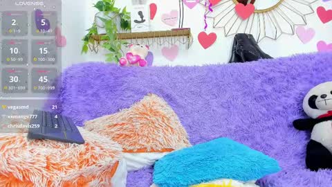 Snapshot of ariadna_evangeline chatting on February 15, 8:33 am Angel online show from February 15, 8:33 am