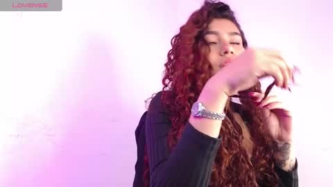 Ari online show from January 2, 6:12 pm