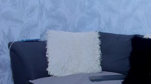 ariadnaa_brown1 online show from April 22, 3:35 pm