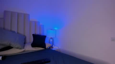 ariadnacolby online show from December 8, 8:25 pm