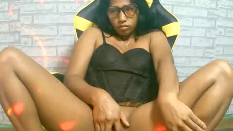 ariah13 online show from March 16, 5:55 am