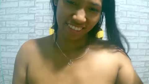 ariah13 online show from March 22, 6:11 pm