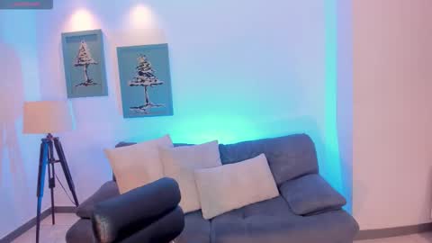 arialanne online show from September 23, 3:48 pm