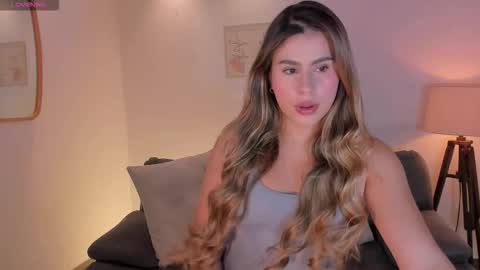 arialanne online show from September 24, 11:35 am