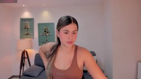 arialanne online show from September 26, 11:25 am