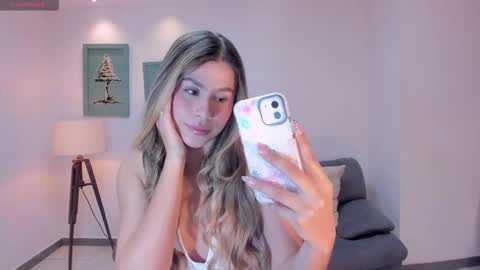 arialanne online show from September 29, 11:59 am