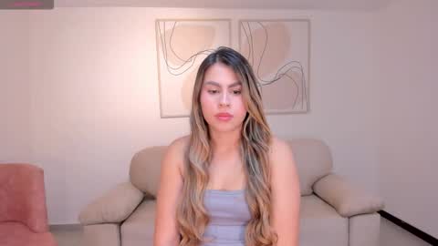 arialanne online show from September 30, 11:26 am