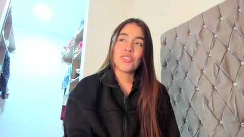 Snapshot of ariamontgomeryyy chatting on December 30, 4:09 am Aria Montgomery online show from December 30, 4:09 am