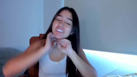 Snapshot of ariamontgomeryyy chatting on February 2, 10:28 pm Aria Montgomery online show from February 2, 10:28 pm