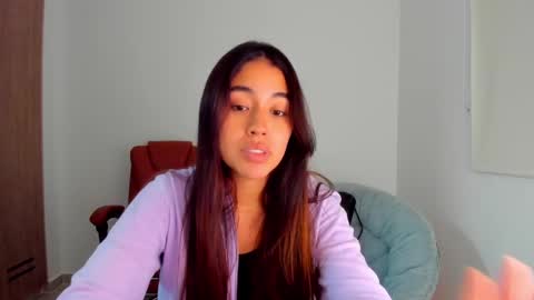 Snapshot of ariamontgomeryyy chatting on March 11, 12:33 am Aria Montgomery online show from March 11, 12:33 am