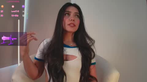   online show from April 20, 8:10 pm