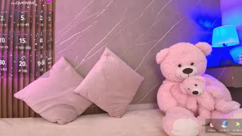 Ariana online show from February 20, 12:05 pm