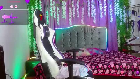 Ariana online show from March 25, 7:09 pm