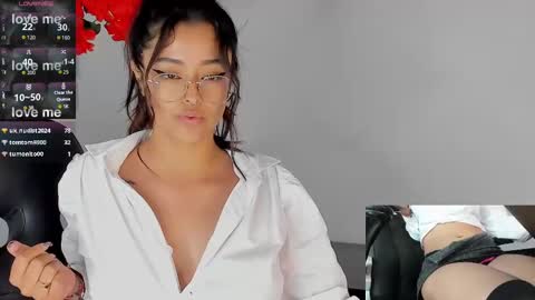 Ariana  online show from December 3, 11:13 pm