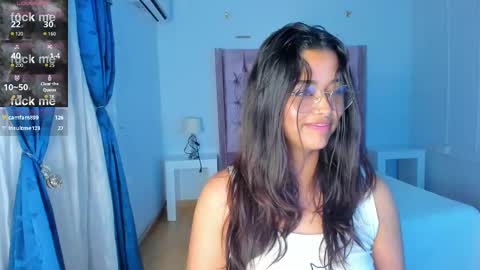 Ariana  online show from December 9, 10:30 pm