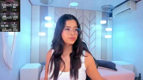 Ariana  online show from December 24, 2:43 am