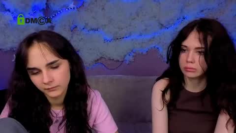 Snapshot of ariana_ross7 chatting on May 19, 1:56 am ariana_ross7 online show from May 19, 1:56 am