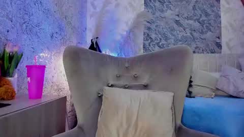 Snapshot of arianaa_collins chatting on June 25, 11:59 am Arianna Collins online show from June 25, 11:59 am