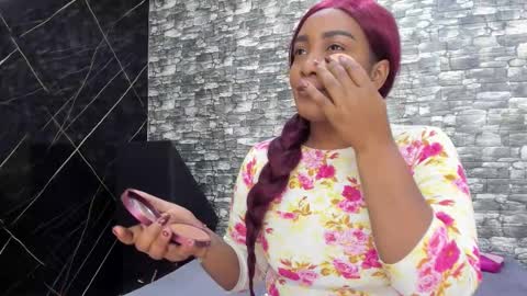 Ariana online show from December 5, 12:03 pm