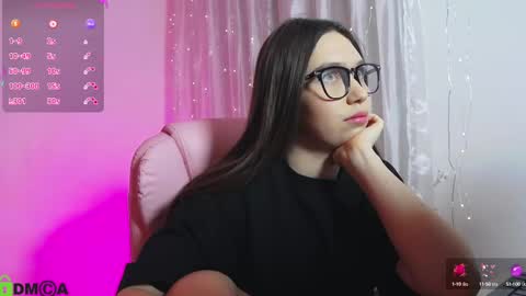 arianahot777 online show from February 6, 1:05 am