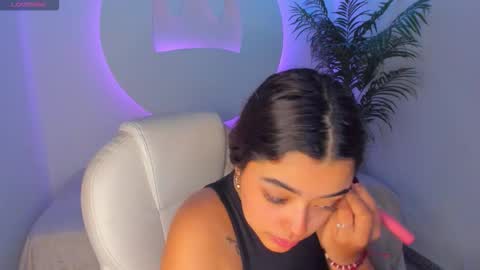 Snapshot of arianapierce chatting on October 23, 12:26 pm arianapierce online show from October 23, 12:26 pm