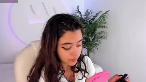 Snapshot of arianapierce chatting on October 25, 12:34 pm arianapierce online show from October 25, 12:34 pm