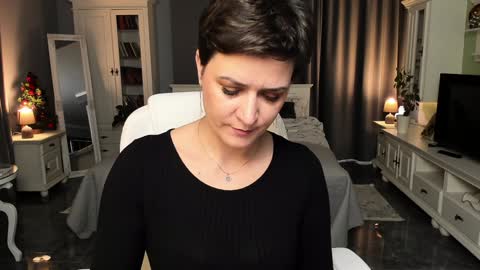 Ana online show from December 27, 10:55 am