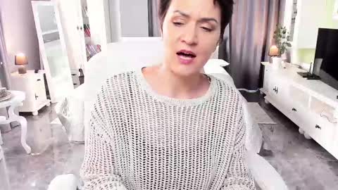 Ana online show from March 10, 10:15 am