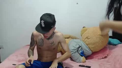 Snapshot of arianna_and_maxsteel chatting on October 3, 7:27 am arianna and max online show from October 3, 7:27 am