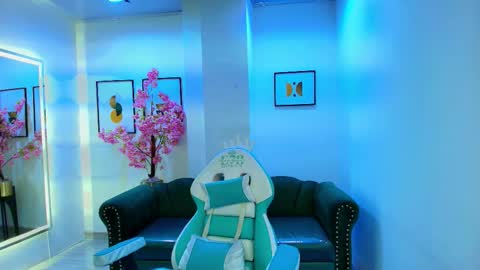 arianna_sweeet online show from November 14, 3:38 am