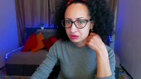 Arianna online show from December 18, 6:21 am