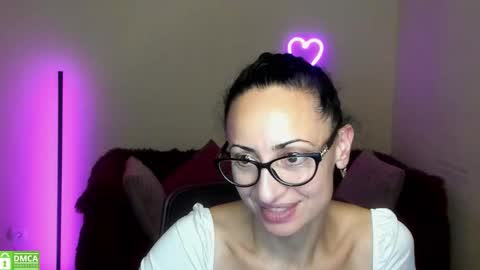 Arianna online show from September 10, 6:41 pm