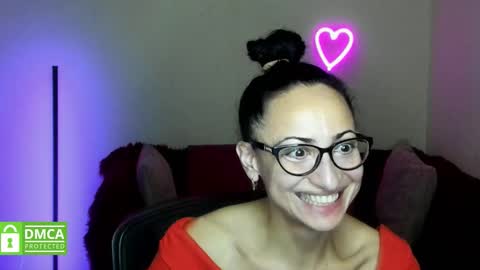 Arianna online show from October 8, 6:38 pm