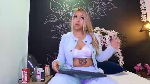 A R I A N N A  online show from November 11, 12:27 pm