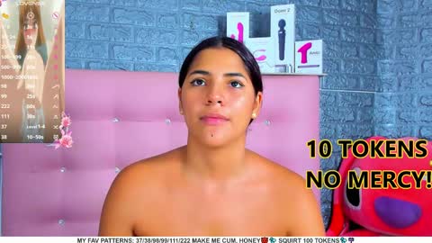 Snapshot of ariannalewis1 chatting on January 31, 8:22 pm Arianna online show from January 31, 8:22 pm