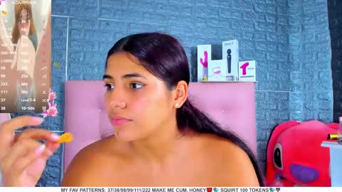 Snapshot of ariannalewis1 chatting on February 11, 12:49 am Arianna online show from February 11, 12:49 am