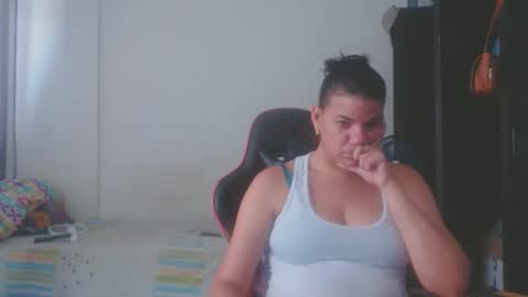 ariannaloovel online show from April 24, 3:25 pm