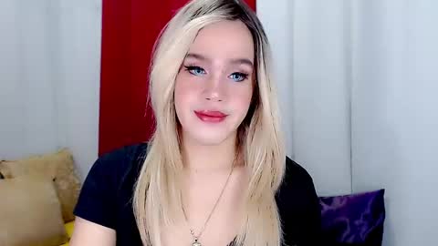 ARIANNE CUMS  online show from January 18, 12:57 am