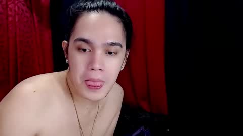 ARIANNE CUMS  online show from January 20, 5:04 am