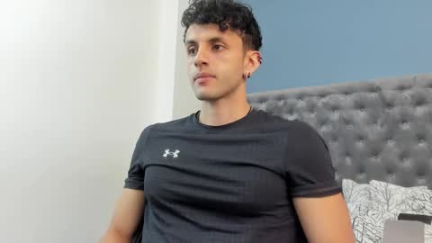 Snapshot of ariasaadeh chatting on September 26, 12:31 pm ariasaadeh online show from September 26, 12:31 pm